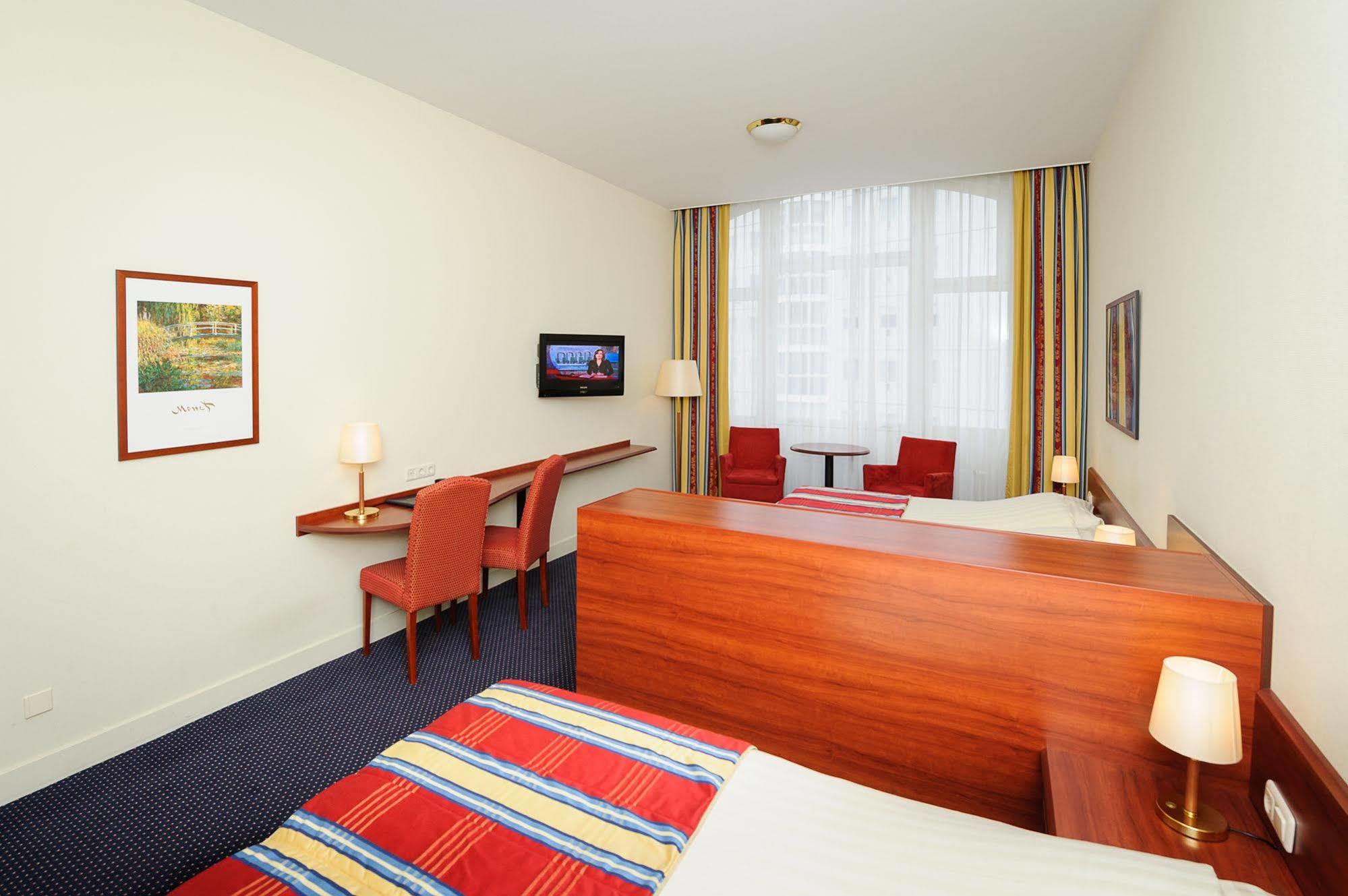 Boulevard Hotel Scheveningen The Hague Exterior photo